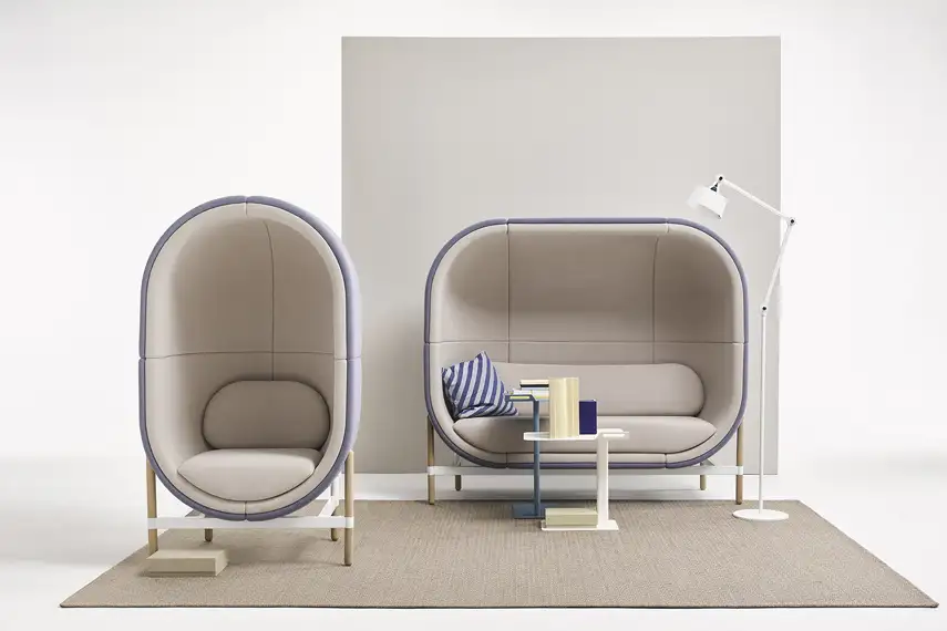 Acoustic soft seating Enclosed hooded office sofa
