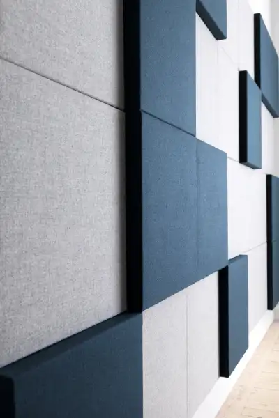 Soneo acoustic wall panels creating a modern pattern