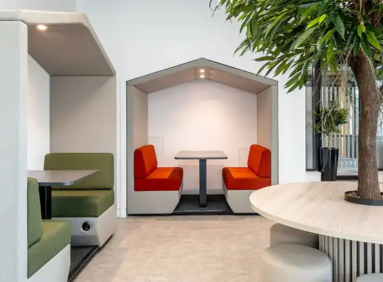 Soundproof office pod