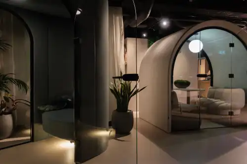 Archie pod next to an Eve pod