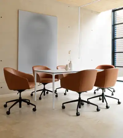 Paloma meeting tub chairs in leather