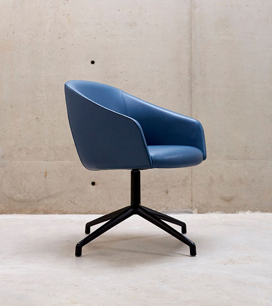 Paloma soft seating chair