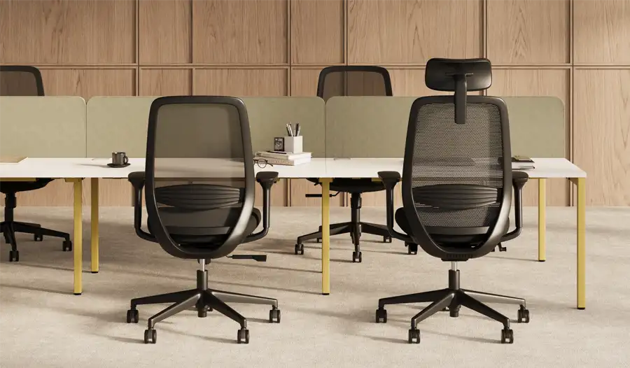 6-user cost-effective bSpace bench desk