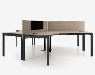 Sqart 3-user 120 degree desk cluster