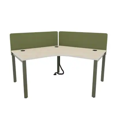 SQart 120 degree desk with privacy panels