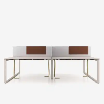 SQart bench desk with dividing panels and accessories