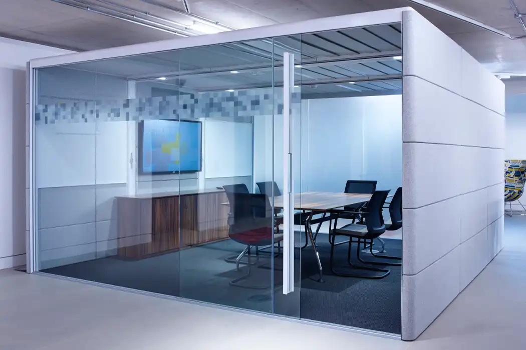 Air-29 office pod Extra-large boardroom sized office pod