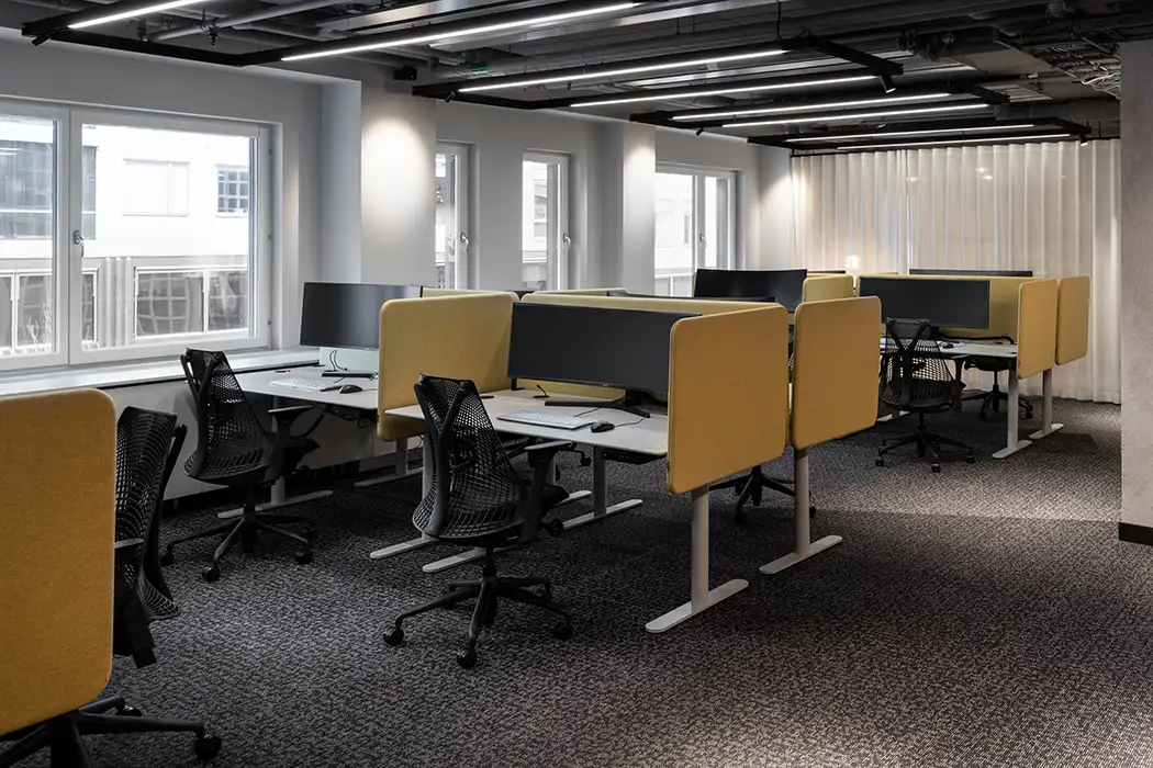 Softline divider desk clamps