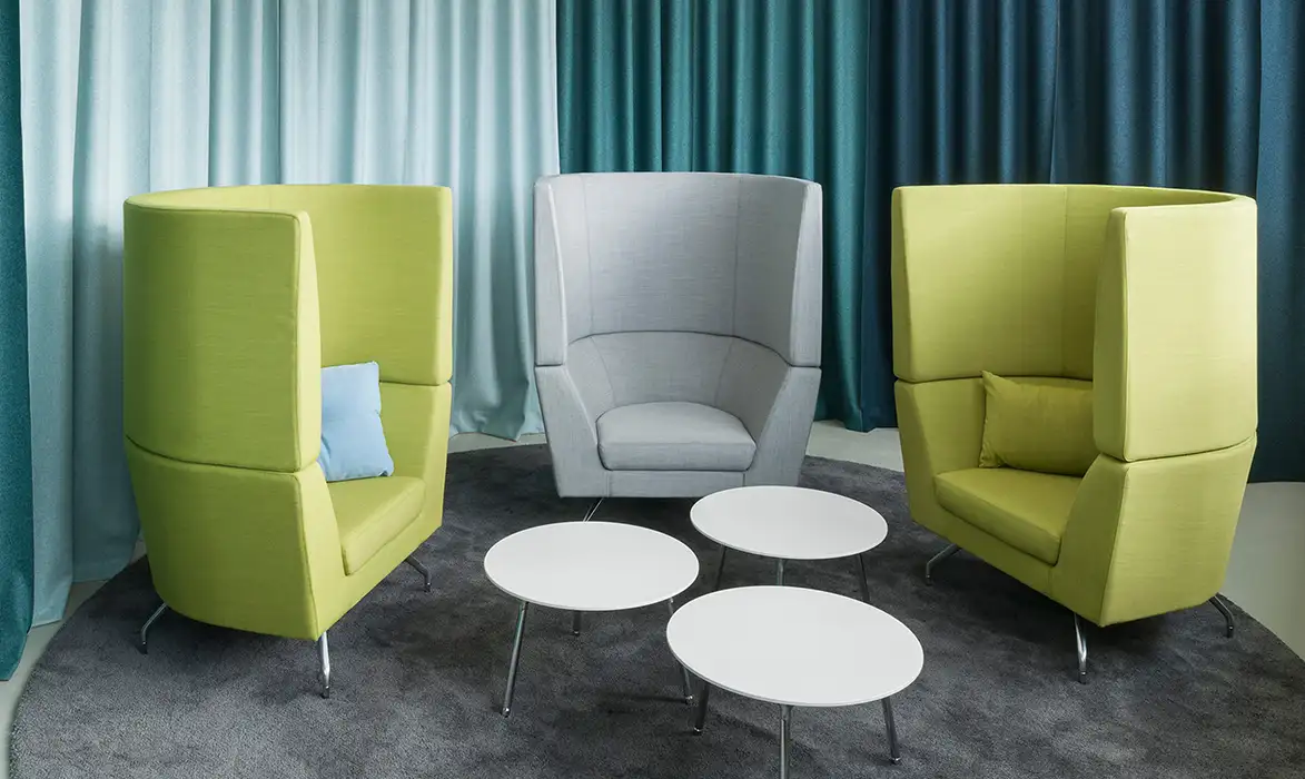 Cwtch high back armchair